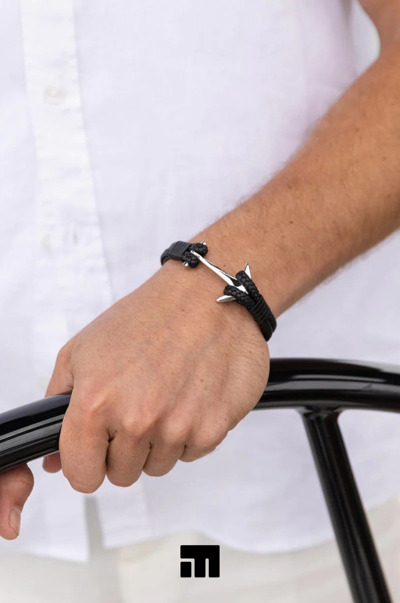 Anchor Bracelet